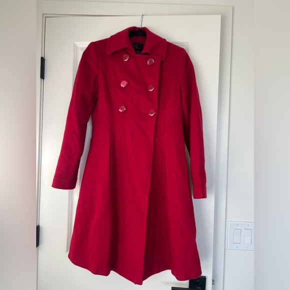 Via 100% wool red peacock in size 2 - Picture 6 of 9